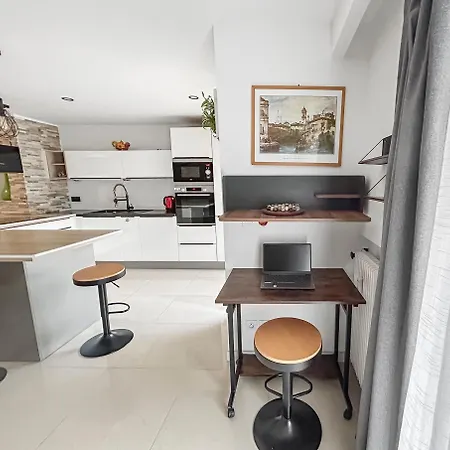 Escapade A - T2 Lumineux Avec Balcon & Clim Apartmán Nice