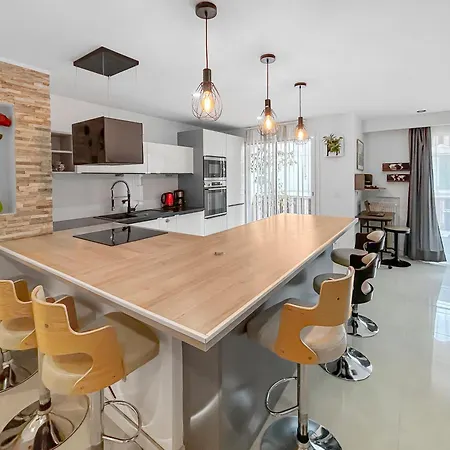 Escapade A - T2 Cosy, Clim & Balcon Appartement Nice
