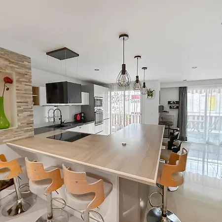 Escapade A - T2 Lumineux Avec Balcon & Clim *